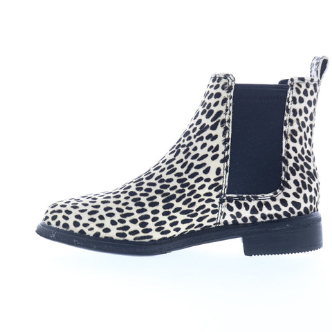 Clarks Clarkdale Arlo 26154268 Womens Black Wide Leather Chelsea Boots