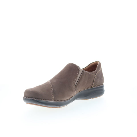 Clarks Appley Zip 26163522 Womens Brown Nubuck Zipper Oxford Flats Shoes