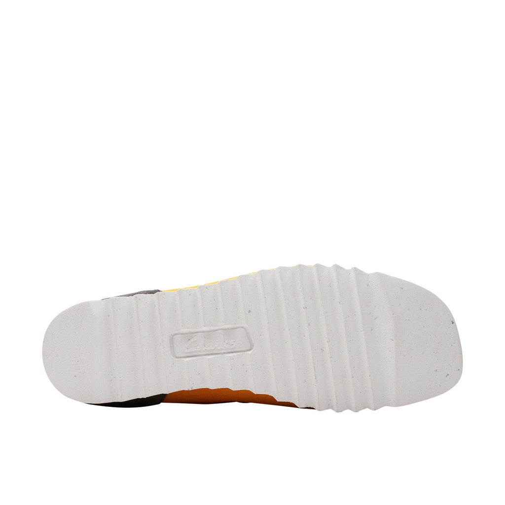 Clarks Men's Wallabee Future 2 Lo Oxford – Suede Upper, Contour Cushion Footbed, Casual Sneaker