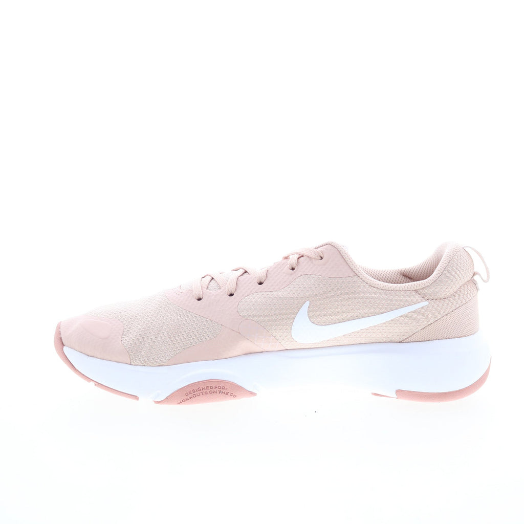 nike training city rep trainers in pink