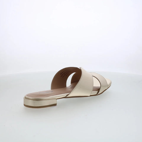 Trotters Nell T2316-709 Womens Beige Leather Slip On Slides Sandals Shoes