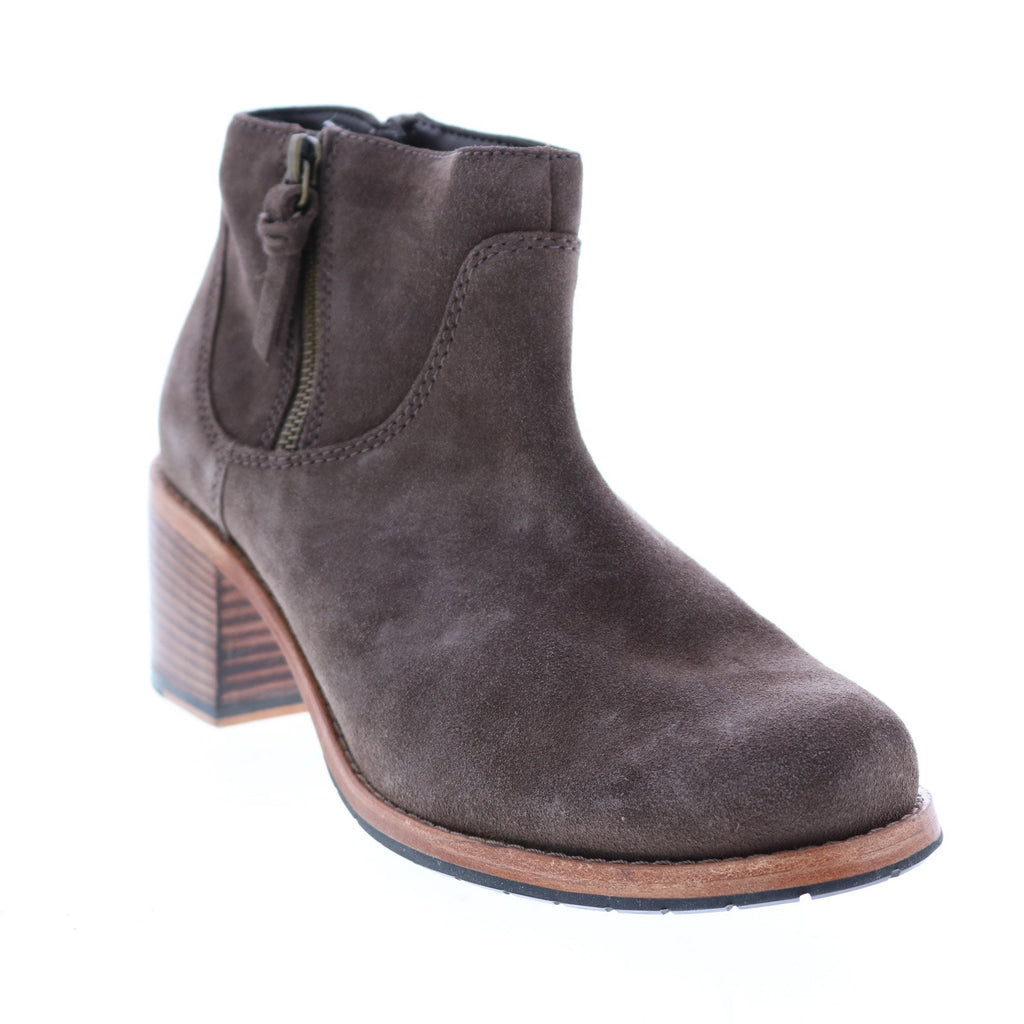 Clarks Clarkdale Dawn 26143885 Womens Brown Suede Ankle Booties