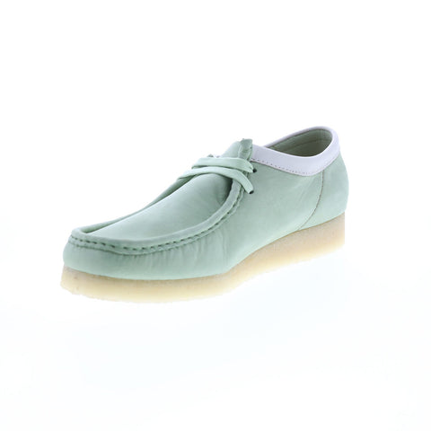 Clarks Wallabee 26165557 Mens Green Leather Lace Up Chukkas Boots