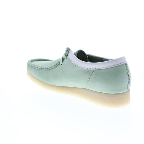 Clarks Wallabee 26165557 Mens Green Leather Lace Up Chukkas Boots