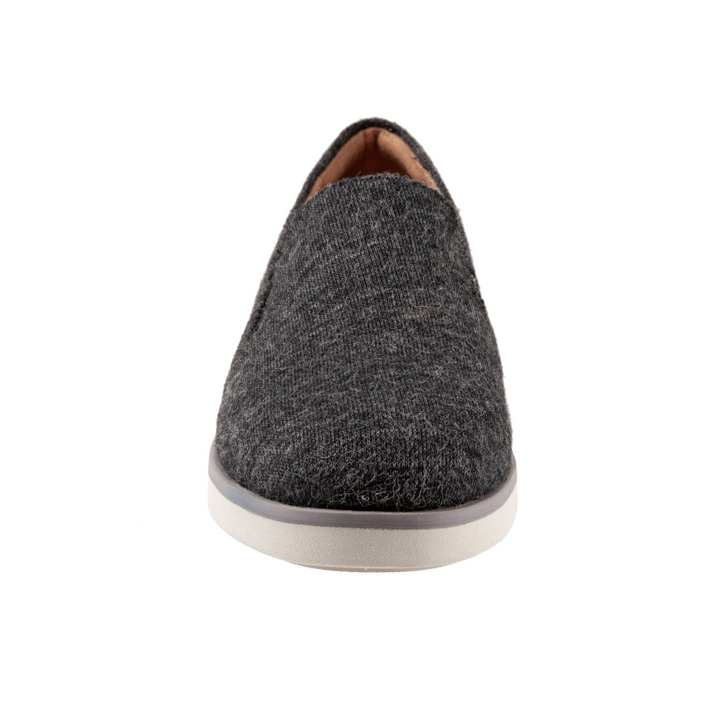 softwalk whistle wedge loafer