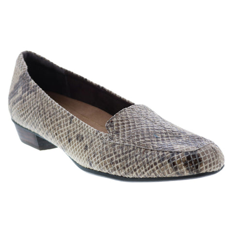 Clarks Timeless 26064133 Womens Gray Narrow Leather Flats Loafer Shoes