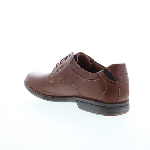 Clarks Uncorner Plain Mens Brown Wide Oxfords & Lace Ups Casual Shoes