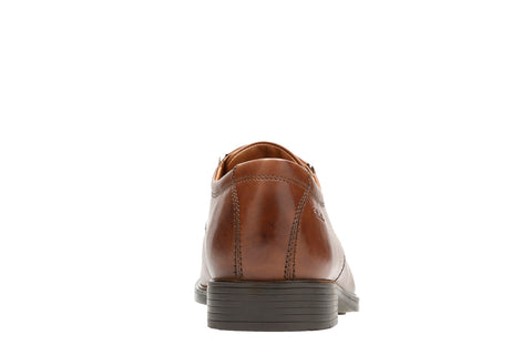 Clarks Tilden Plain 26130097 Mens Brown Oxfords & Lace Ups Plain Toe Shoes