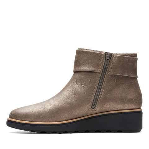 Clarks Sharon Salon 26147367 Womens Gray Leather Slip On Ankle & Booties Boots