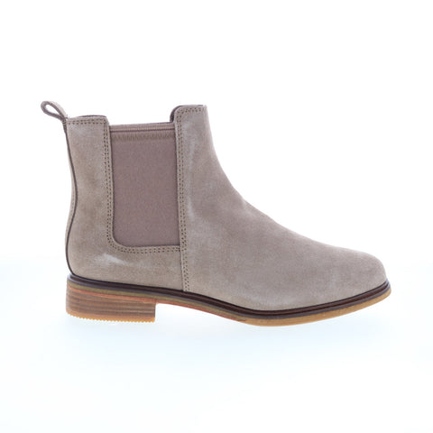 Clarks Clarkdale Arlo 26151331 Womens Gray Wide Suede Slip On Chelsea Boots