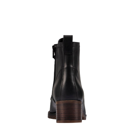 Clarks Mila Lace 26151658 Womens Black Leather Lace Up Ankle & Booties Boots