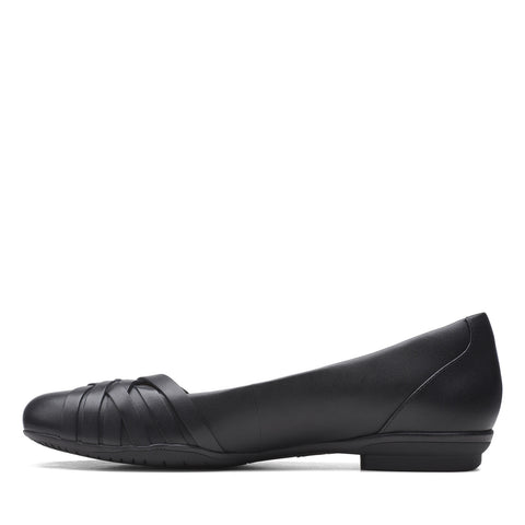 Clarks Sara Clover 26157698 Womens Black Wide Leather Ballet Flats Shoes