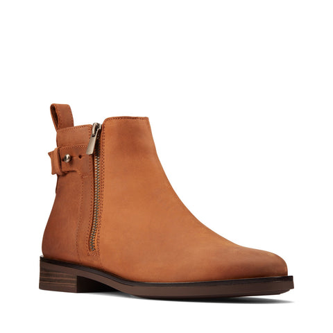 Clarks Memi LO 26162239 Womens Brown Leather Zipper Ankle & Booties Boots