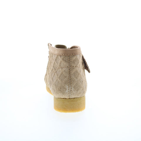 Clarks Wallabee Boot 26163444 Mens Beige Suede Lace Up Chukkas Boots