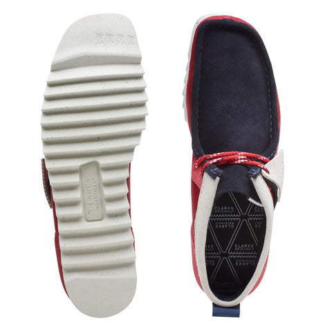 Clarks Wallabee FTRE 26167235 Mens Red Canvas Lace Up Chukkas Boots