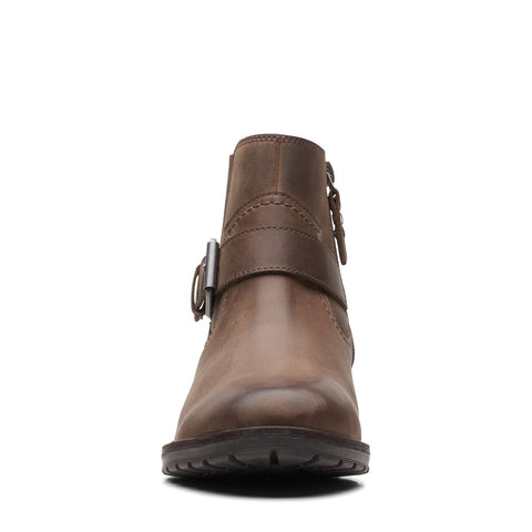 Clarks Clarkwell Strap 26167473 Womens Brown Nubuck Casual Dress Boots