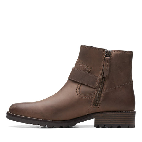 Clarks Clarkwell Strap 26167473 Womens Brown Nubuck Casual Dress Boots