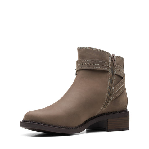 Clarks Maye Strap 26168052 Womens Gray Leather Zipper Ankle & Booties Boots