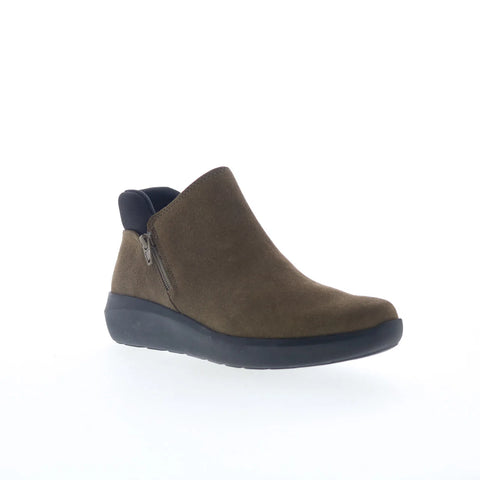 Clarks Kayleigh Mid 26168095 Womens Brown Suede Ankle & Booties Boots