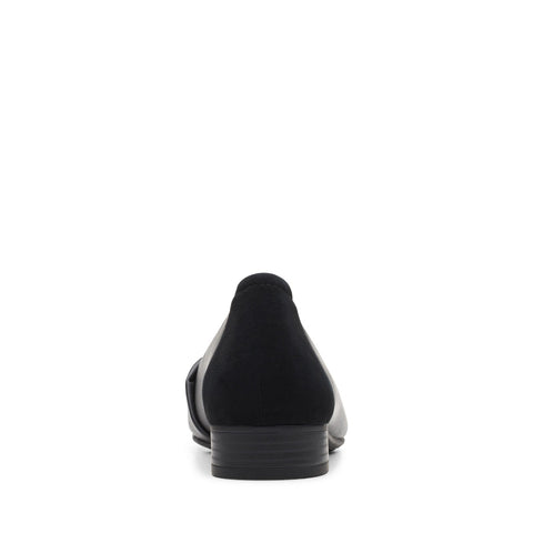 Clarks Tilmont Dalia 26168129 Womens Black Leather Slip On Loafer Flats Shoes