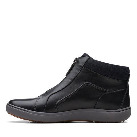 Clarks Nalle Lo AP 26168539 Womens Black Leather Ankle & Booties Boots