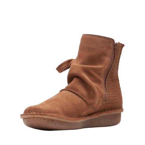Clarks Funny Oak 26168547 Womens Brown Suede Zipper Casual Dress Boots
