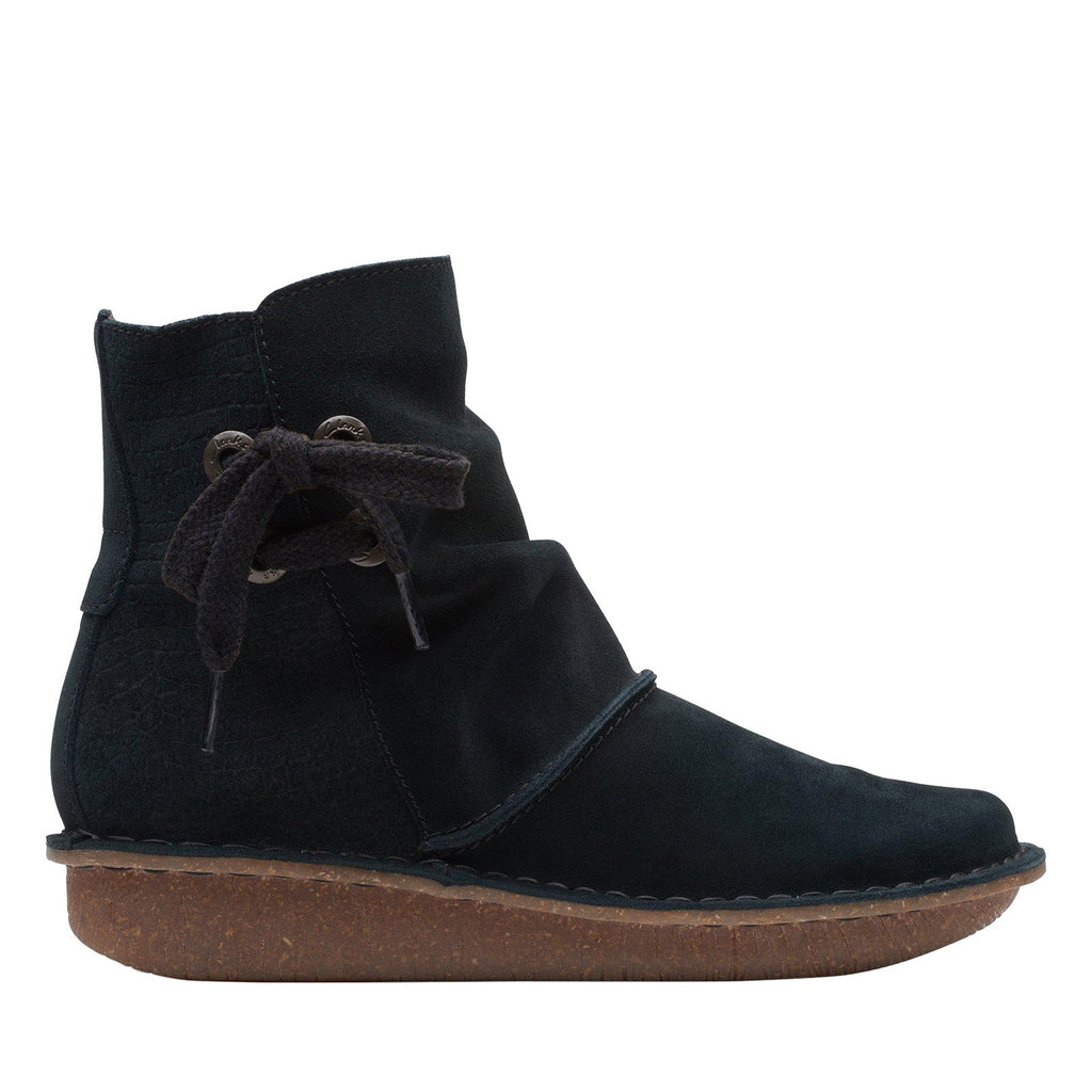 Clarks Funny Oak 26168555 Womens Black Suede Zipper Casual Dress Boots