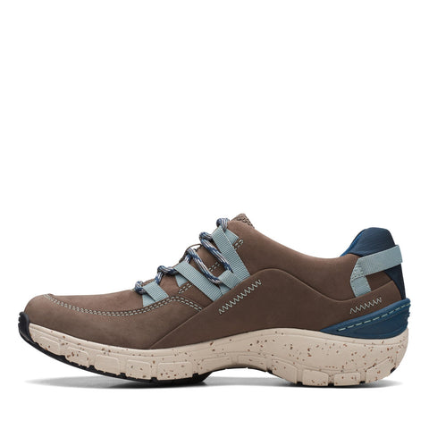 Clarks Wave Range AP 26168602 Womens Brown Leather Lifestyle Sneakers Shoes