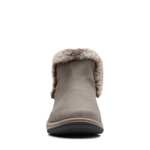 Clarks Breeze Fur 26168888 Womens Green Ankle & Booties Boots