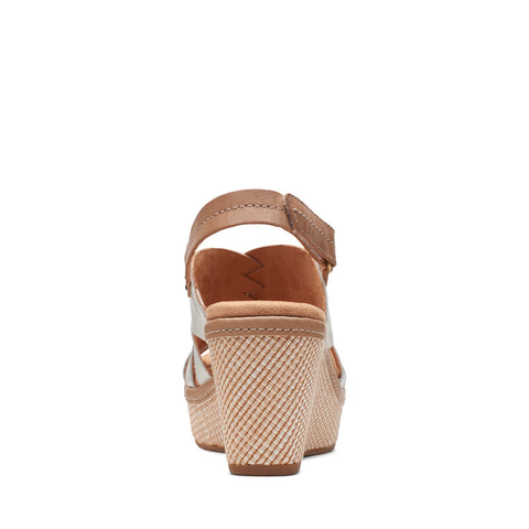 Clarks Elleri Grace 26171534 Womens White Leather Strap Wedges Sandals Shoes