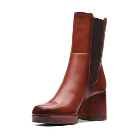 Clarks Pique Up 26172270 Womens Brown Leather Slip On Chelsea Boots