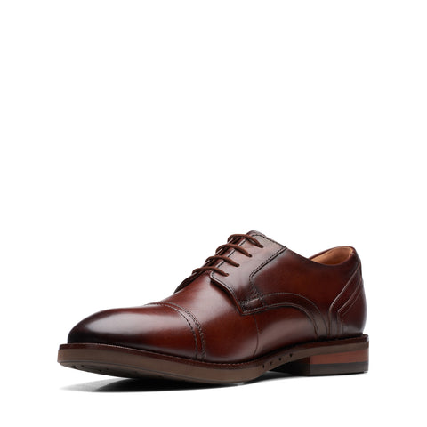 Clarks Un Hugh Cap 26172837 Mens Brown Wide Oxfords & Lace Ups Cap Toe Shoes