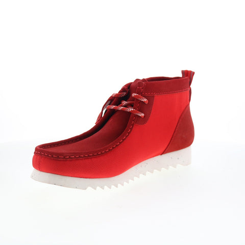 Clarks Wallabee 2 FTRE 26173081 Mens Red Suede Lace Up Chukkas Boots