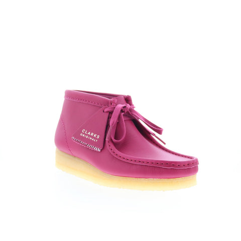 Clarks Wallabee Boot 26173235 Womens Pink Nubuck Lace Up Chukkas Boots
