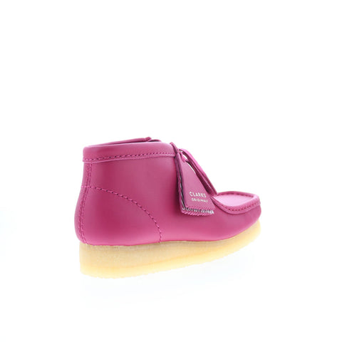 Clarks Wallabee Boot 26173235 Womens Pink Nubuck Lace Up Chukkas Boots
