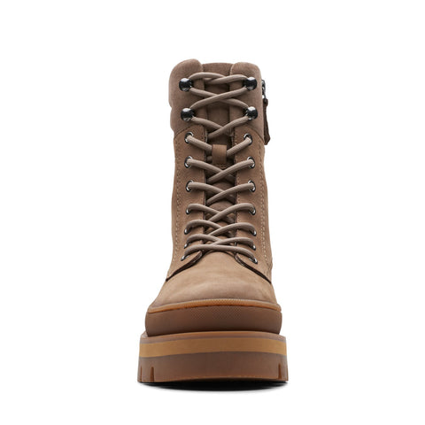 Clarks Orianna 2 Hike 26174063 Womens Brown Nubuck Lace Up Casual Boots
