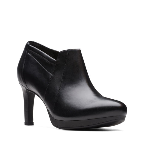 Clarks Ambyr Hope 26174109 Womens Black Wide Leather Ankle & Booties Boots