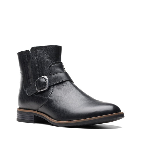 Clarks Camzin Loop 26174150 Womens Black Wide Leather Ankle & Booties Boots