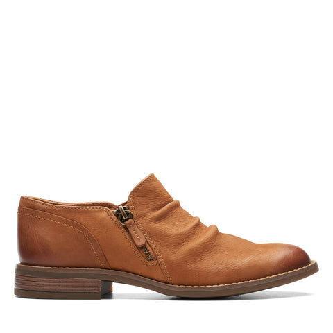 Clarks Camzin Pace 26174155 Womens Brown Nubuck Ankle & Booties Boots