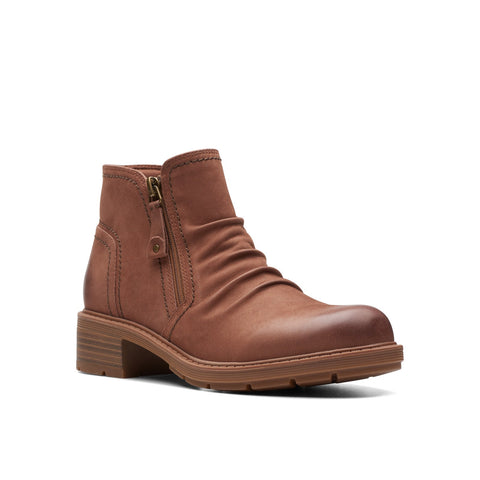 Clarks Hearth Dove 26174239 Womens Brown Nubuck Zipper Ankle & Booties Boots