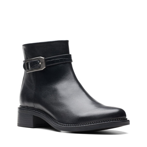 Clarks Maye Grace 26174348 Womens Black Leather Zipper Ankle & Booties Boots