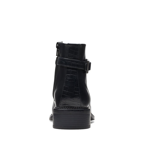 Clarks Maye Grace 26174348 Womens Black Leather Zipper Ankle & Booties Boots