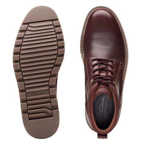 Clarks Barnes Lace 26174635 Mens Brown Leather Lace Up Chukkas Boots