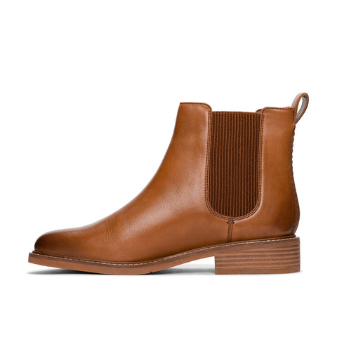 Clarks Cologne Arlo 2 26174770 Womens Brown Leather Slip On Chelsea Boots