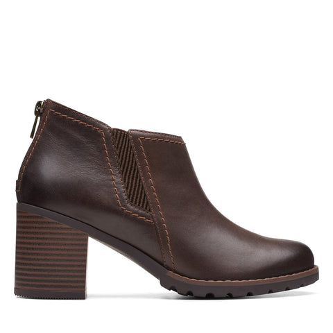 Clarks Leda Step 26174958 Womens Brown Leather Zipper Ankle & Booties Boots