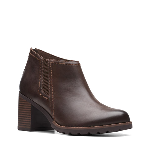 Clarks Leda Step 26174958 Womens Brown Leather Zipper Ankle & Booties Boots