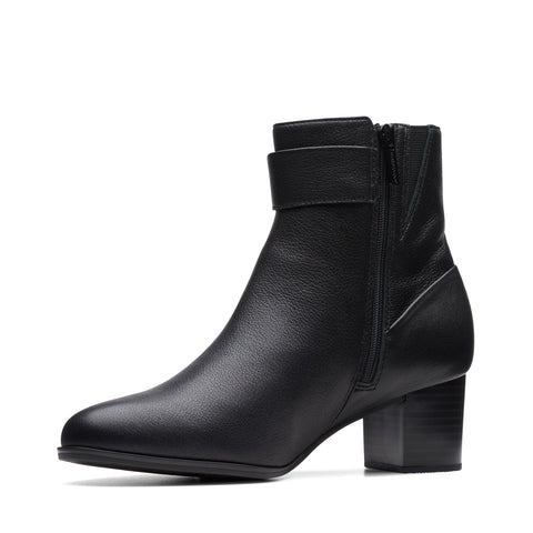 Clarks Loken Zip Waterproof 26174964 Womens Black Ankle & Booties Boots