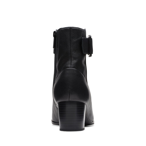 Clarks Loken Zip Waterproof 26174964 Womens Black Ankle & Booties Boots