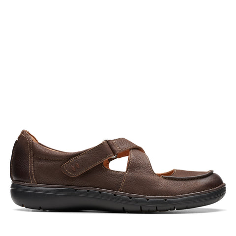 Clarks Un Loop 26174971 Womens Brown Wide Leather Loafer Flats Shoes