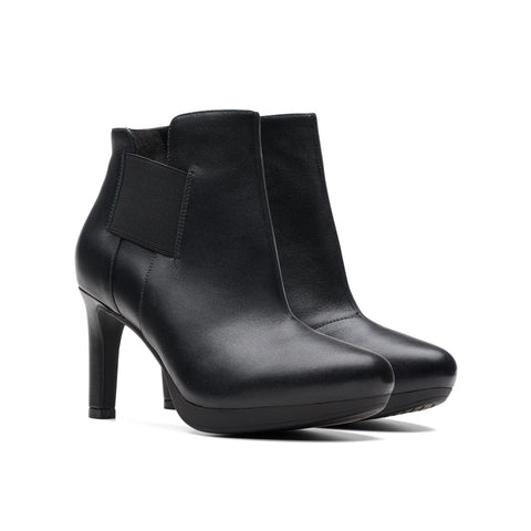 Clarks Ambyr Rise 26175155 Womens Black Leather Ankle & Booties Boots